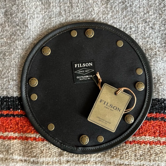 Filson Travel Catch All Valet Tray - Picture 8 of 12